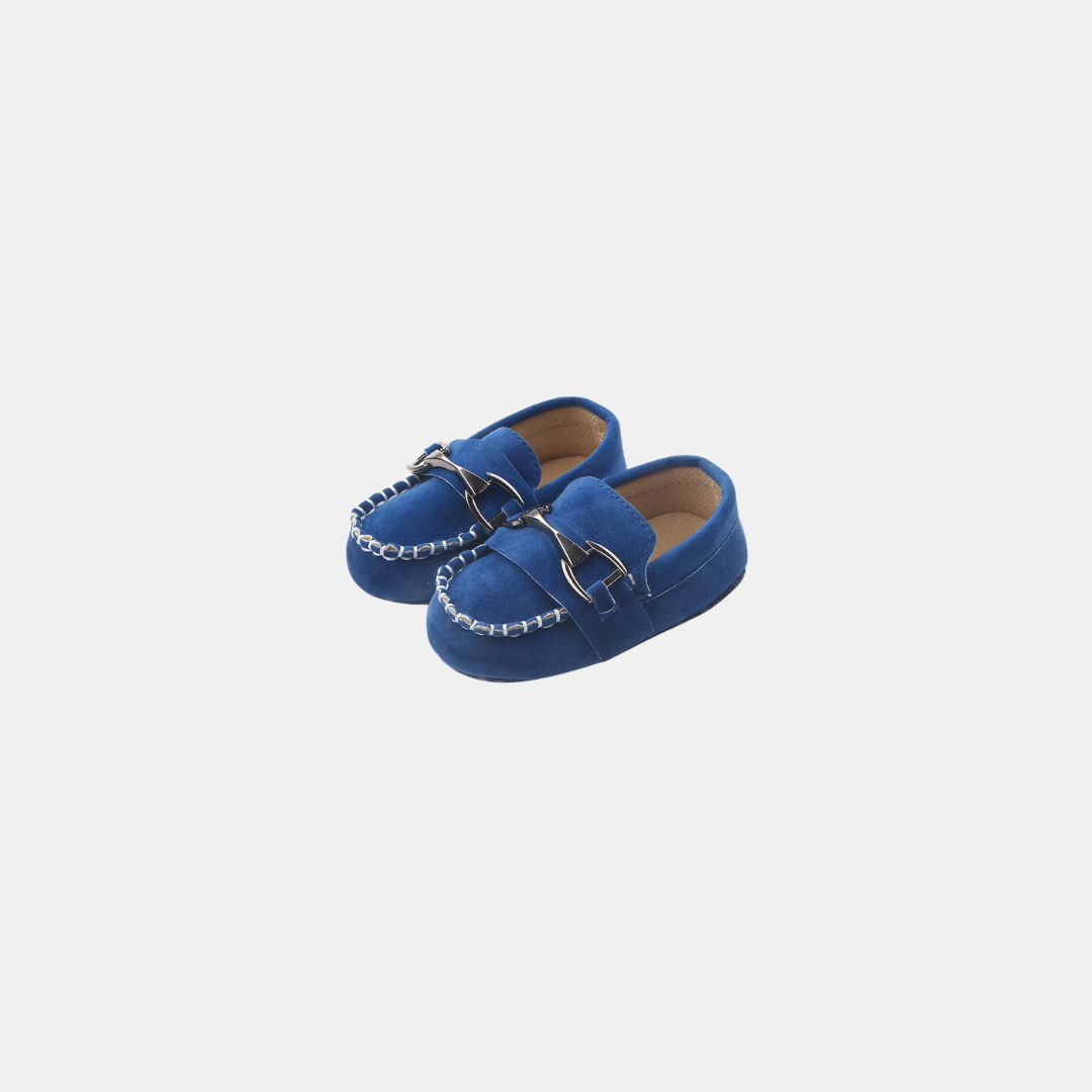 Slip on skor för små steg